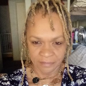 Meet your Posher, Janice